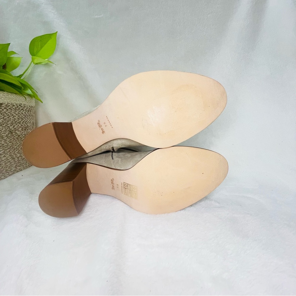 COACH BEIGE ‘OLIVIA’ LEATHER HEELED ANKLE BOOTS size 7.5  E 111‎ - Picture 16 of 16